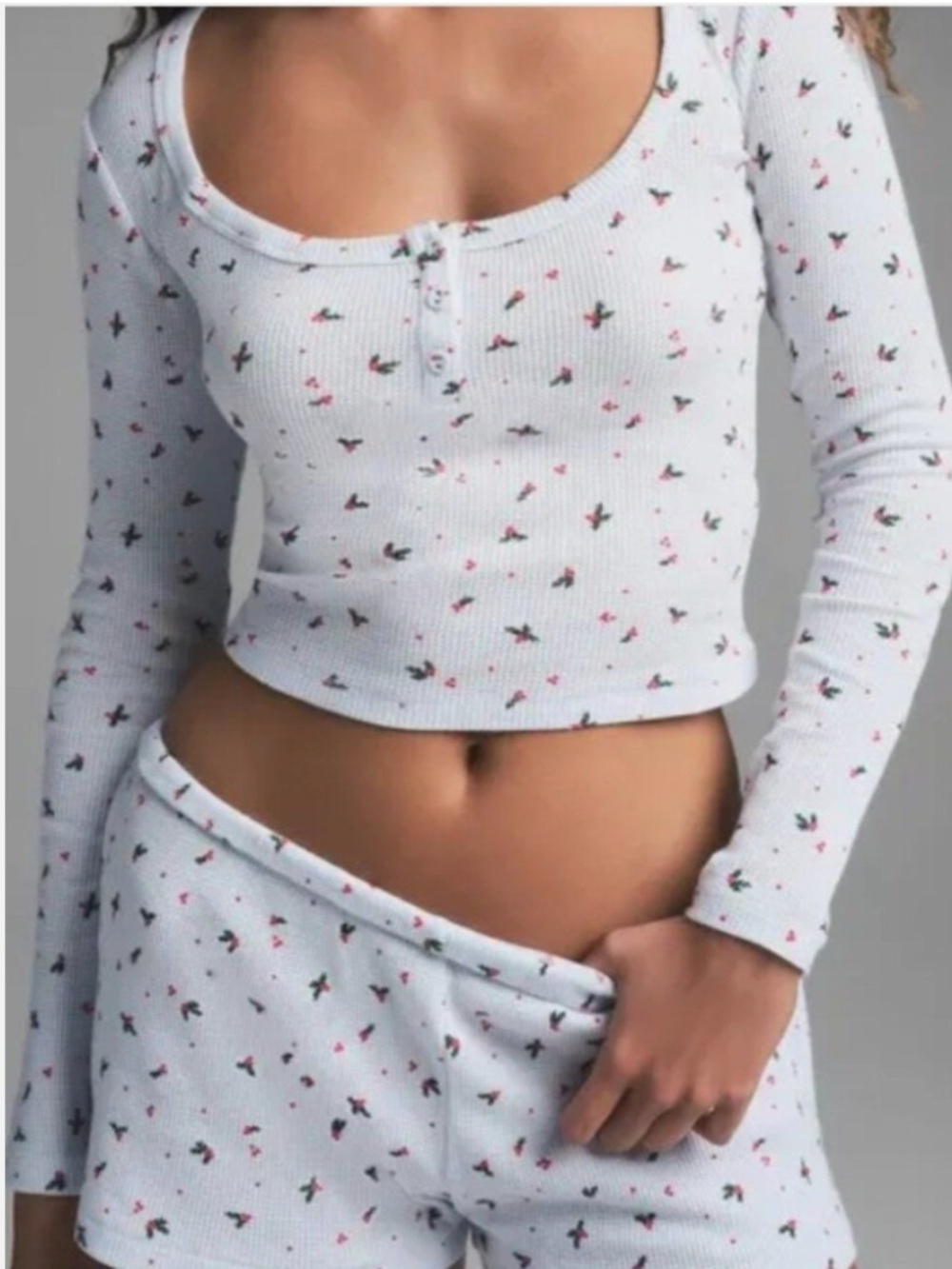 NWT SKIMS Thermal Long Sleeve Henley & Short Set Cloud Holly Print - XL